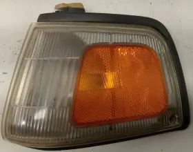 116-58322 SABARU Justy Front Left Fender Mount Parking Light