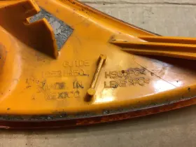16531850 SATURN Ion Passenger Front Right Marker Lens #3 16531850 SATURN Ion Passenger Front Right Marker Lens #3