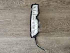 278-70275 SCION Right Passenger Front Marker Light Lamp Xb