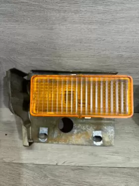E5ZB-13215A SIGNAL Front Bumper Turn Light Bracket Rh Lh #2