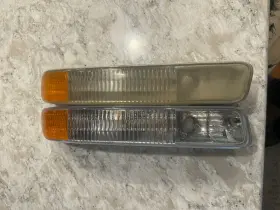 2LB-GMC99JM-KS GMC Turn Signal Parking Lights Amber 1500 #2