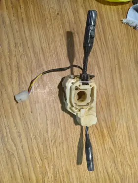 19977NMBC STANDARD MOTOR PRODUCTS Turn Signal Switch Smp