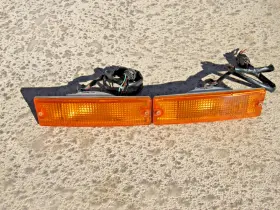041-0588 STANLEY Front Bumper Turn Signal Light Amber Lens Lh
