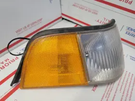 041-1372 STANLEY Corner Turn Signal Light Rh Passengers Acura #2 041-1372 STANLEY Corner Turn Signal Light Rh Passengers Acura #2