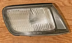 052-3976R STANLEY Right Turn Signal Lamp Lens Honda Accord