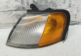 16-109L STANLEY Paseo Corner Turn Signal Light Lamp Lh Toyota