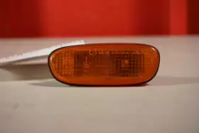 116-60262L SUBARU Driver Corner Light Marker Fender Park