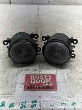 84501AJ00A SUBARU Front Fog Lamp Light Set Outback