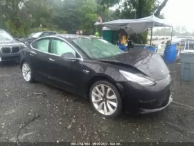 TESLA-3 TESLA Corner Light Park