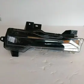 TESLA-3 TESLA Corner Light Park
