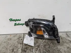 116.TS1S15 TESLA Corner Light Park