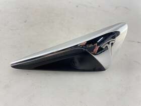 1642011-00-A TESLA Turn Signal Repeater Camera Passenger