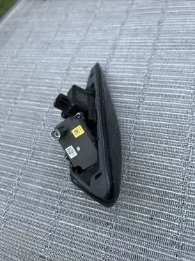 1755422 TESLA Lh Left Repeater Camera Turn Signal #3