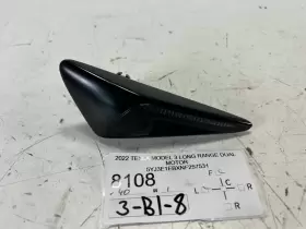 8108 TESLA Left Driver Fender Marker Camera Signal Repeater