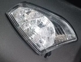 01-1720 TOYOTA Right Corner Turn Signal Light Lense Lamp Land