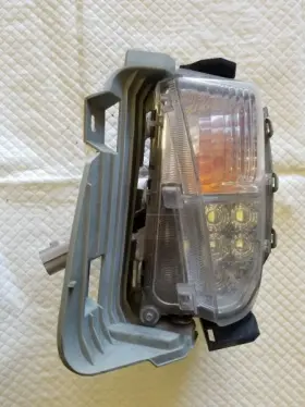 116-10589L TOYOTA Du Driver Left Turn Signal Lamp Prius Park