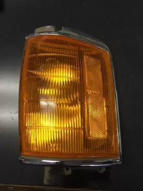 116-56277BL TOYOTA Driver Corner Light Lamp Turn Signal Park #2