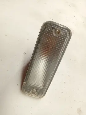 116-58183A TOYOTA Right Bumper Turn Signal Light Corolla