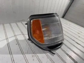 116-58230L TOYOTA Right Rh Passenger Corner Parking Turn #2