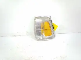 116-58231AR TOYOTA Passenger Corner Light Fender Park