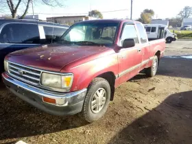 T100 TOYOTA Passenger Corner Light Lamp Turn Signal Park
