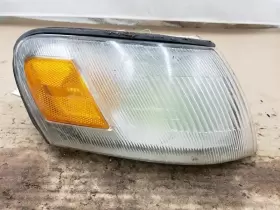 116-58428R TOYOTA Passenger Corner Light Lamp Turn Signal #2