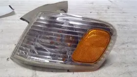 116-59462R TOYOTA Passenger Corner Light Lamp Turn Signal