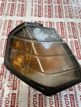 14-146R TOYOTA Passenger Corner Light Marker Signal Celica