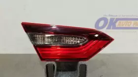 166-10303AL TOYOTA Decklid Mount Incandescent Tail Light Lamp