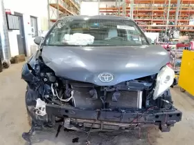 166-60728R TOYOTA Rh Passenger Tail Lamp Sienna #3