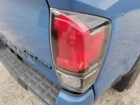 166-61056DR TOYOTA Pro Tail Light Lamp Right Passenger Tacoma #2