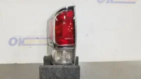 166-61057HL TOYOTA Tail Light Lamp Left Driver Tacoma