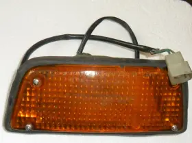 20-23L TOYOTA Clean Front Left Turn Signal Lamp Bulb Lens