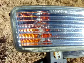 32-81 TOYOTA Front Lower Turn Signal Lights Lh Rh ES250 Lexus #2