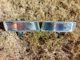 32-81 TOYOTA Front Lower Turn Signal Lights Lh Rh ES250 Lexus