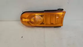 81131-35560 TOYOTA Passenger Right Turn Signal Light Fj