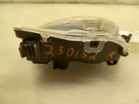 8121047030 TOYOTA Passenger Front Fog Light Prius #3