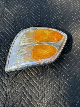 815100C020 TOYOTA Left Right Turn Signal Lights Tundra