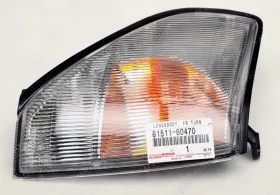 Toyota 81511-60470 Genuine Lens Front Turn Signal Lamp Rh 8151160470 New Oem
