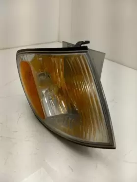 8152008020 TOYOTA Passenger Front Turn Signal Light Sienna #2