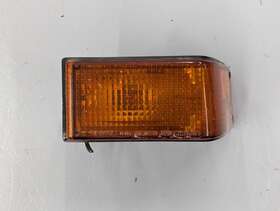 84-85 TOYOTA Left Lh Corner Turn Signal Light Marker Celica