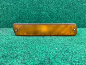 Toyota 1991-1998 Land Cruiser Front Turn Signal Lamp Right #2