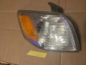 CLX-M0-18-5521-00-1 TOYOTA Turn Signal Marker Light Passenger