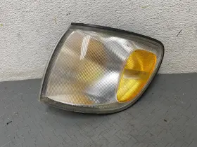 11660307AR TOYOTA Turn Signal Left Driver Lh Lamp Sienna