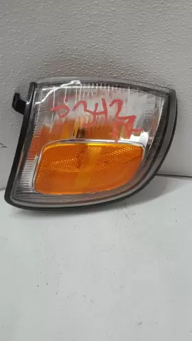 P342 TOYOTA Runner Front Right Lamp Turn Signal Fender
