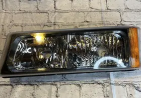 18-5898-01-9 TYC Left Turn Signal Parking Light Chevrolet