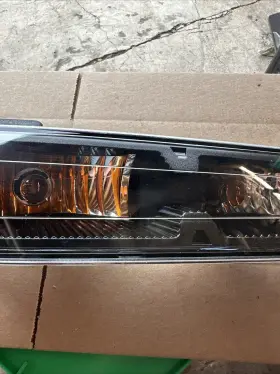 GM326-B000R UZOOKA Passenger Signal Corner Light Chevy Gmc #3