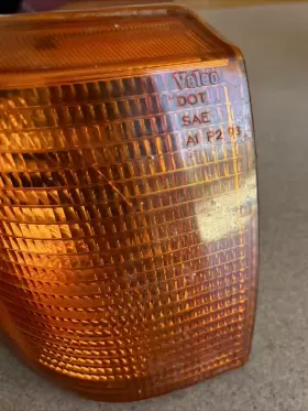 AMR2688 VALEO Front Passenger Turn Signal Light Blinker Rover