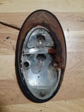 111945095N VOLKSWAGEN Bug Tail Light Right Og Patina Vw