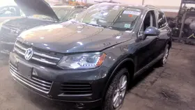 116-50748L VOLKSWAGEN Driver Left Corner Light Fog Driving 116-50748L VOLKSWAGEN Driver Left Corner Light Fog Driving